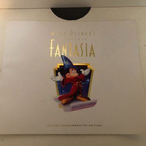 Walt Disney's Masterpiece Fantasia Deluxe Commemorative Edition Booklet 1991USED